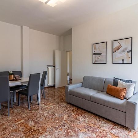 Fiera Di Ferrara Huge Apartment X7! Eksteriør billede